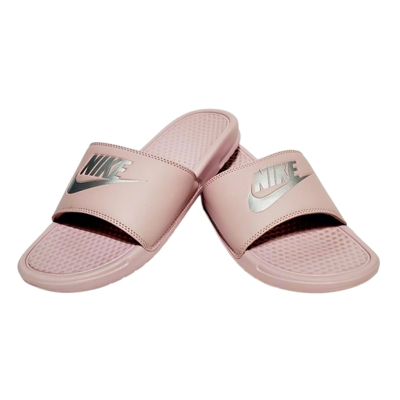 Nike Women's Gymnastics Shoe Sandals Size 9 - Picture 2 of 16